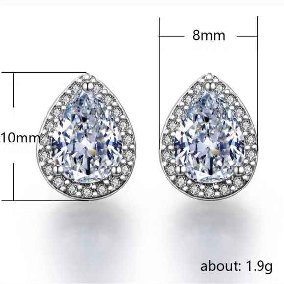 New Delicate Water Drop Diamond Beautiful Pear Stud Earrings for Women - Picture 8 of 8
